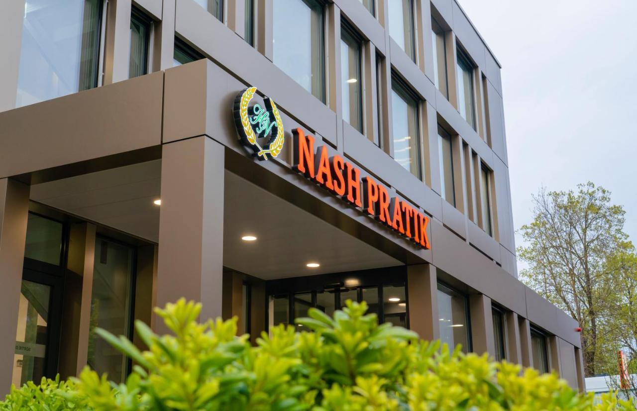 Nash Pratik Hotel Geneva Exterior photo