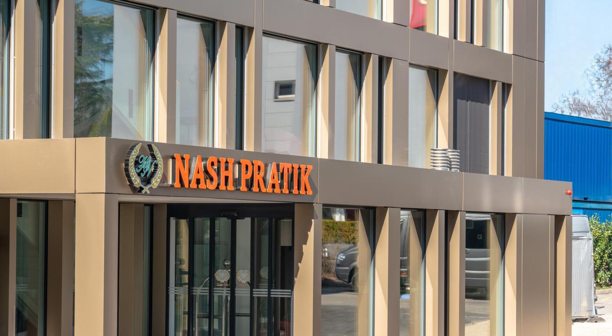 Nash Pratik Hotel Geneva Exterior photo